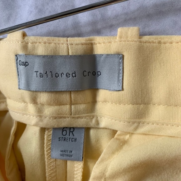 GAP Tailored Crop Trousers Butter Yellow - Picture 4 of 5